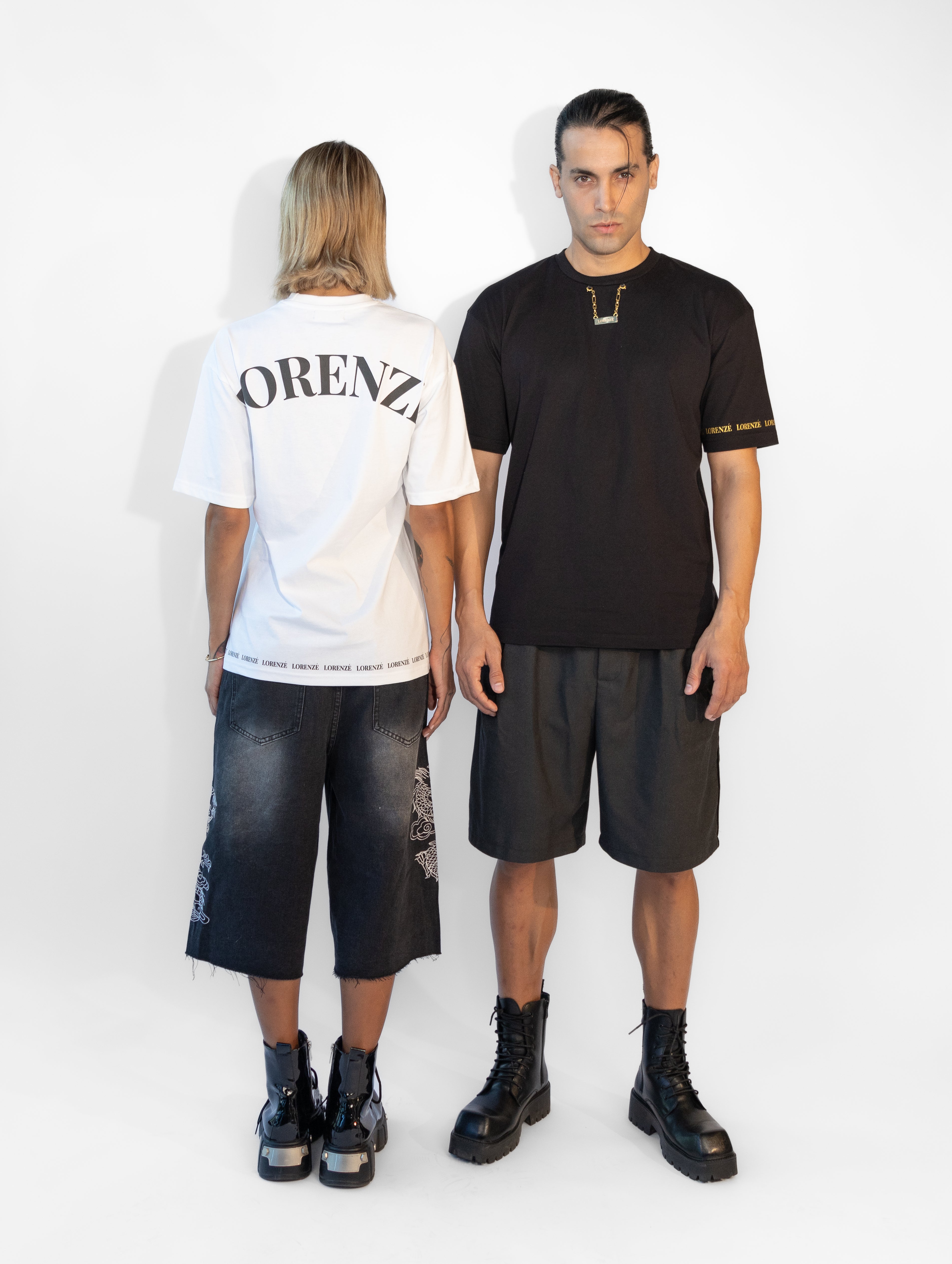 OVERSIZED COLLECTION