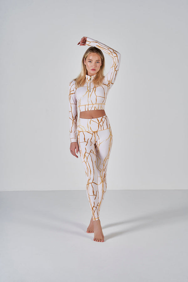 Marble Cut-Out Crop - Crema