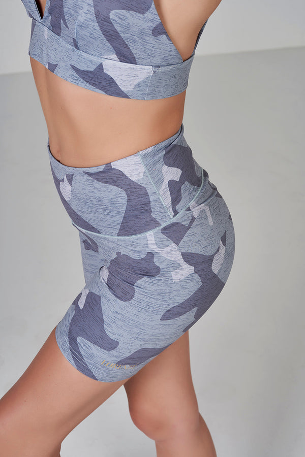 Camo Scrunch Shorts - Light Grey